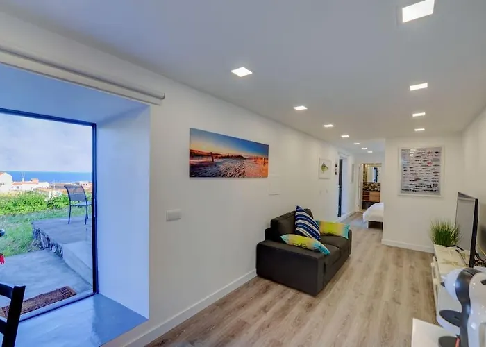 Casa de Férias Monchique Islet View House T1 *