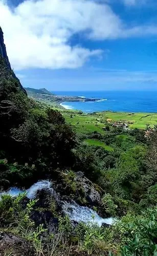 Monchique Islet View House T1